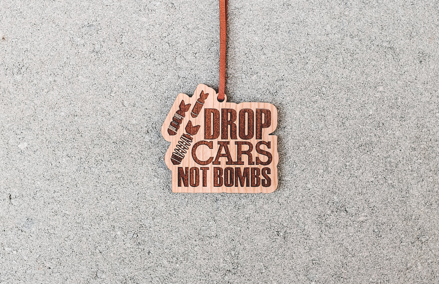 Lassen Sie Autos fallen, keine Bomben. Frshslab